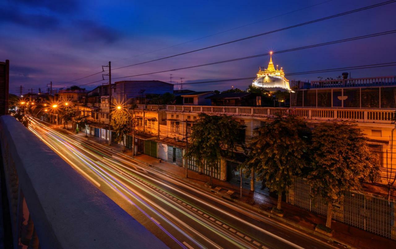 Rest Is More Hostel Bangkok Luaran gambar